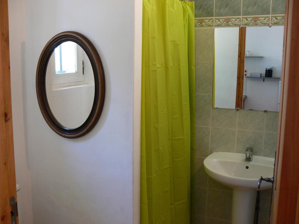 Hotel La Coudouliere Saint-Rémy-de-Provence Pokoj fotografie