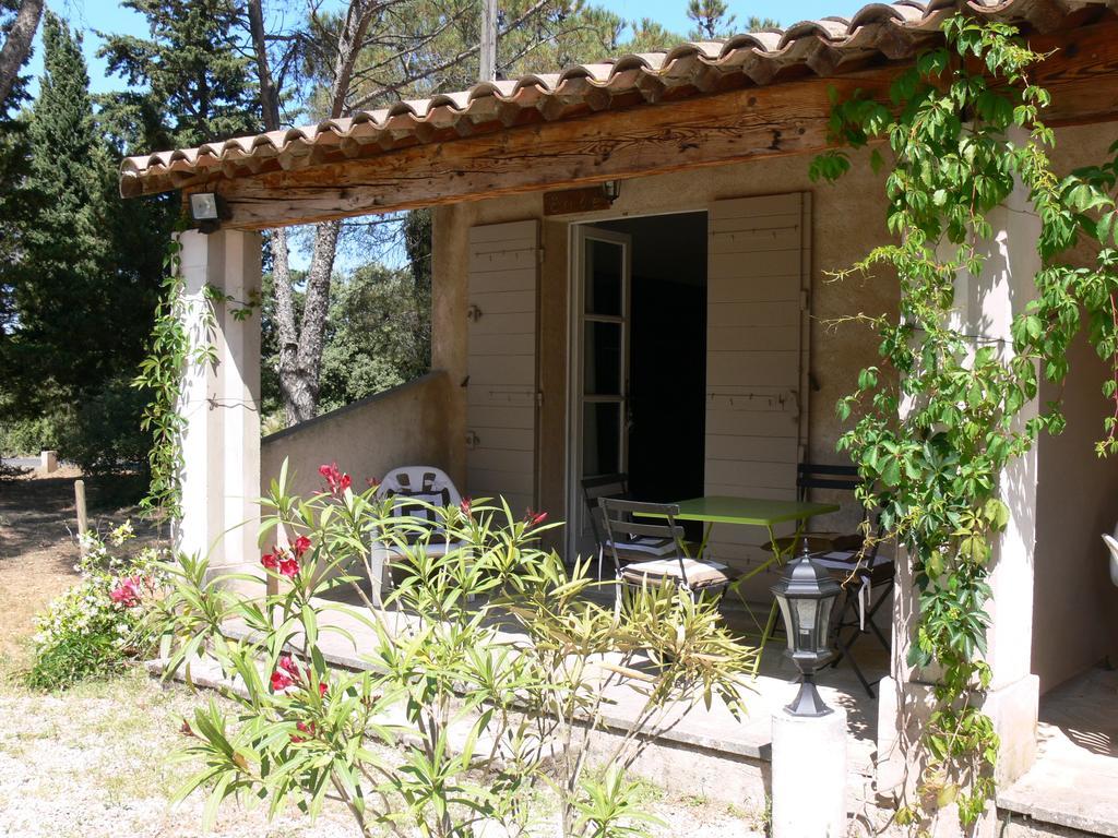 Hotel La Coudouliere Saint-Rémy-de-Provence Pokoj fotografie